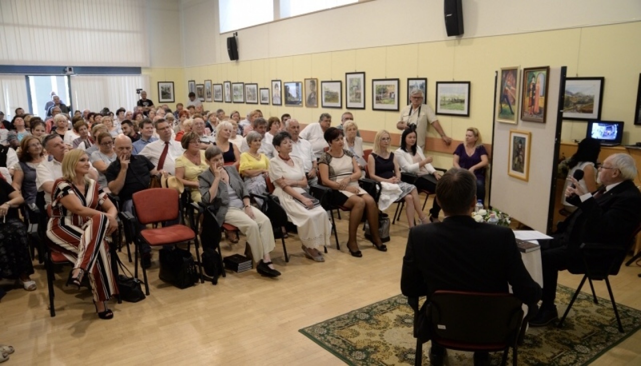 Könyvvel emlékeztek a Krúdy-díjas Bíró Józsefre, a népszerű Jaffásra