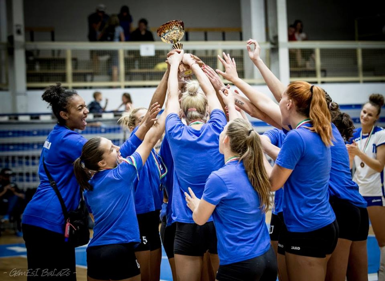 Szurkolói ankétot tartanak a női röplabdások - előtte tornát rendez a klub