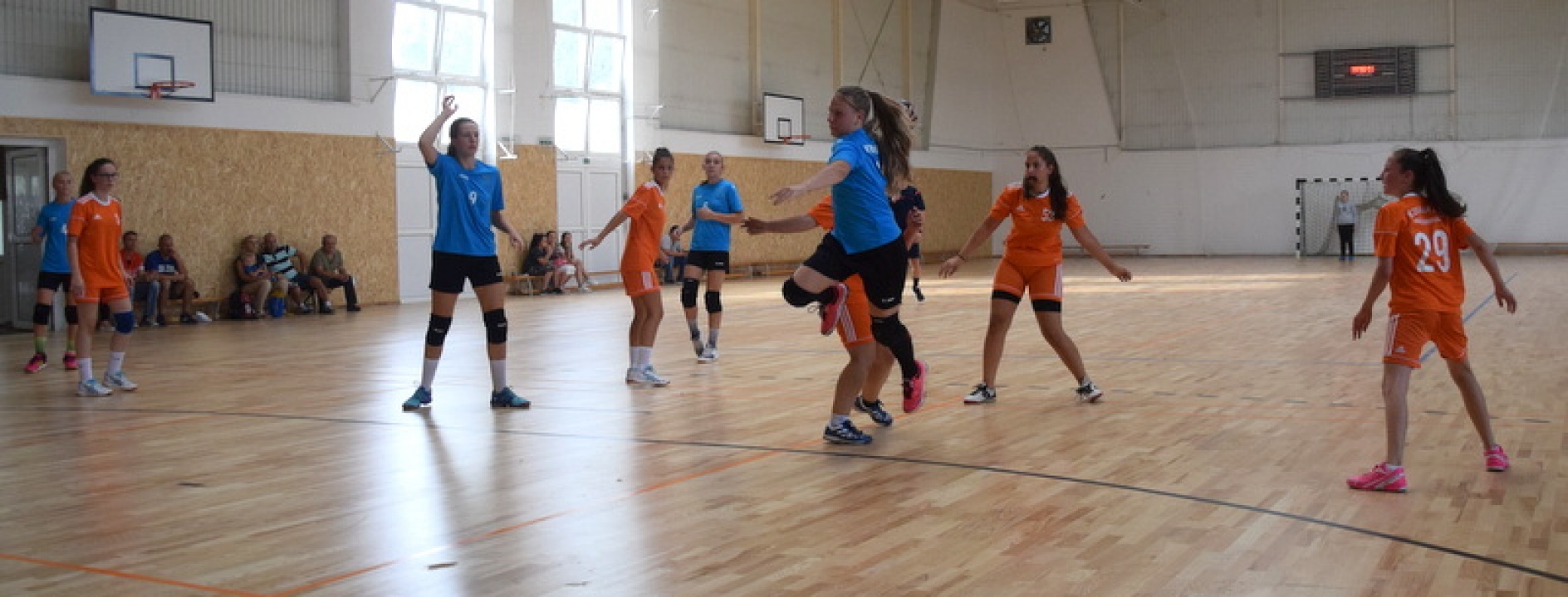 47 lőtt gól kézimeccsen? Igen, simán nyertek a Sportcentrum lányai