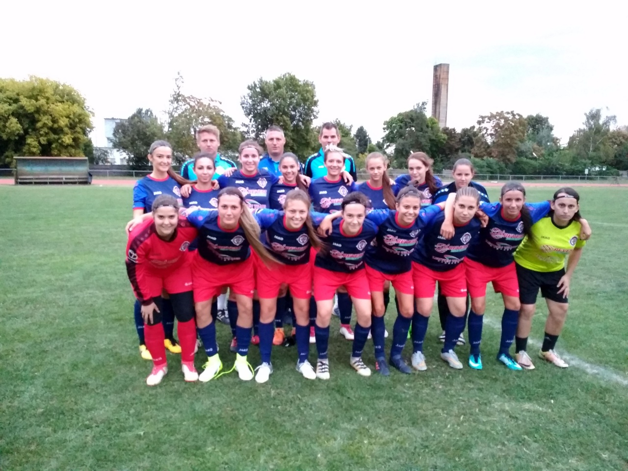 Háromból három - a Szpari női csapata tovább szárnyal