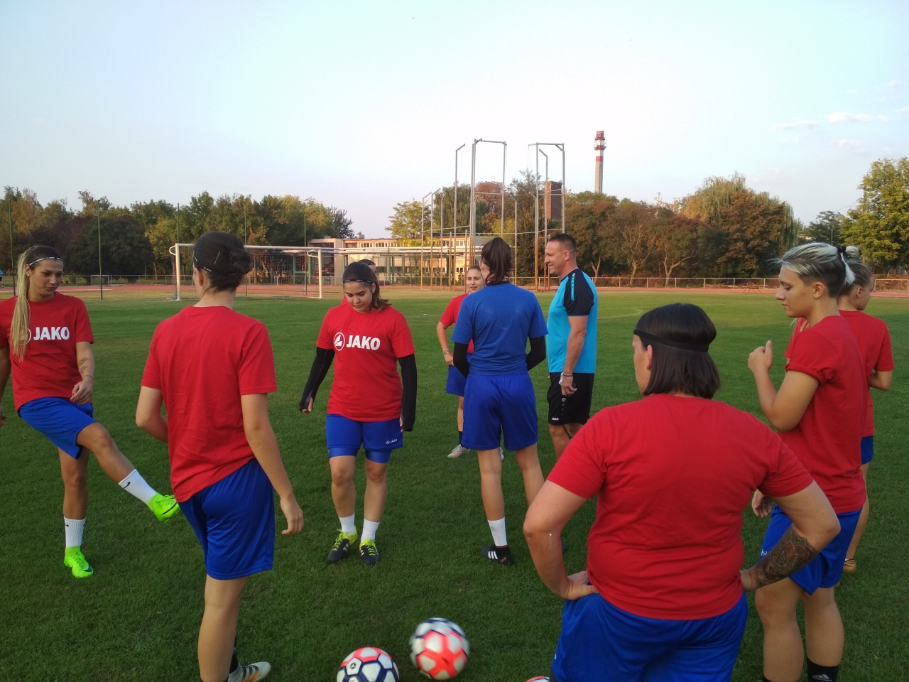 Rangadó előtt a Szpari női csapata - veretlen az együttes a bajnokságban