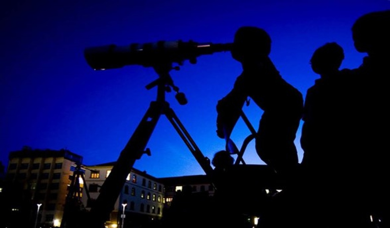 Még nincs programotok ma estére? Ezekkel készülnek az egyetemek a Kutatók éjszakájára