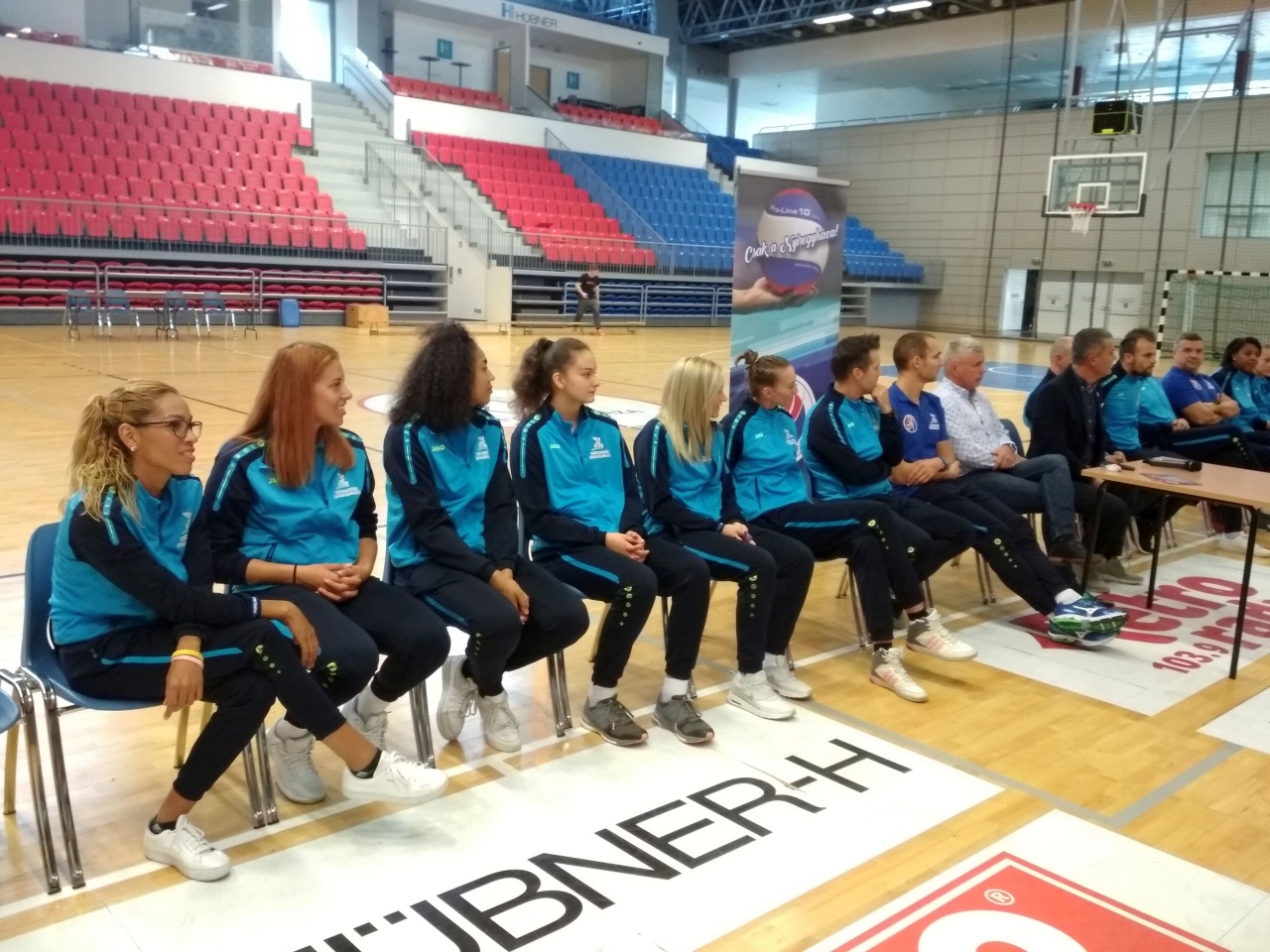 Érem a bajnokságban és a kupában - ankétot tartottak a röplabdások