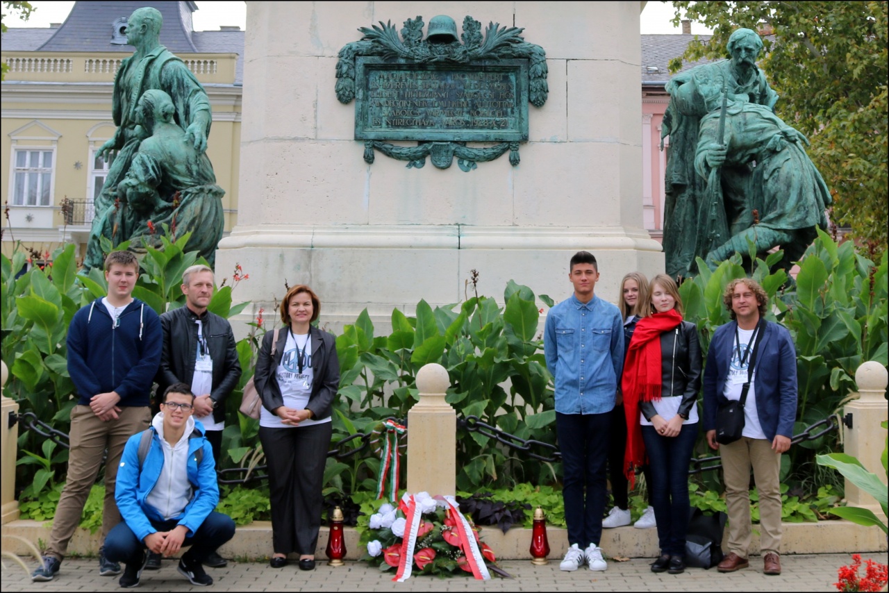A Vasvári Pál Gimnázium testvériskolájának látogatása Nyíregyházán