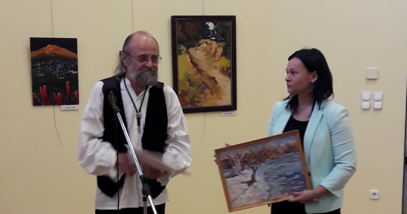 Maticska Jenő Alkotó és Képzőművészeti Kör kiállításának megnyitója a könyvtárban