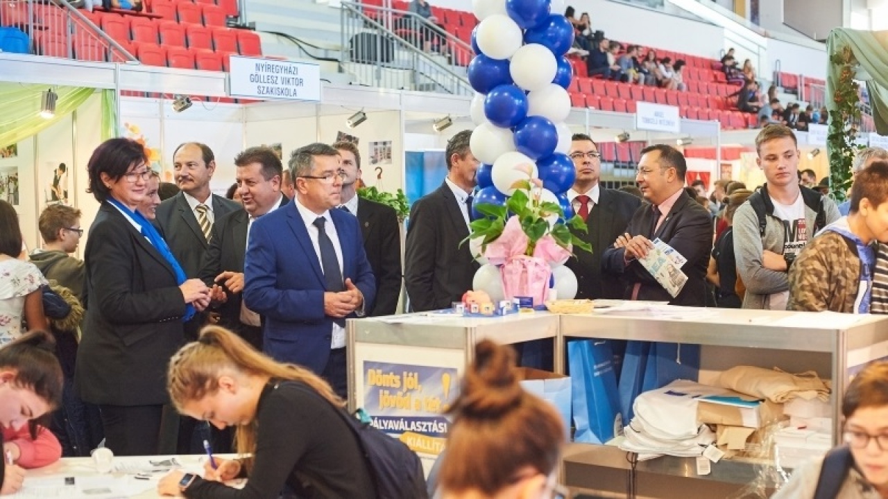 Dönts jól, jövőd a tét – 19. alkalommal rendezték meg a Pályaválasztási Kiállítást
