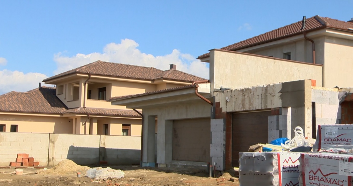 Szakértő - megduplázódott a lakásépítések száma 2015-höz képest 