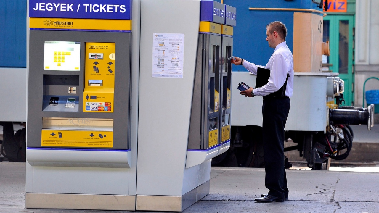 Jó hírrel indul a nap! – Tovább használhatók az októberi helyközi bérletek