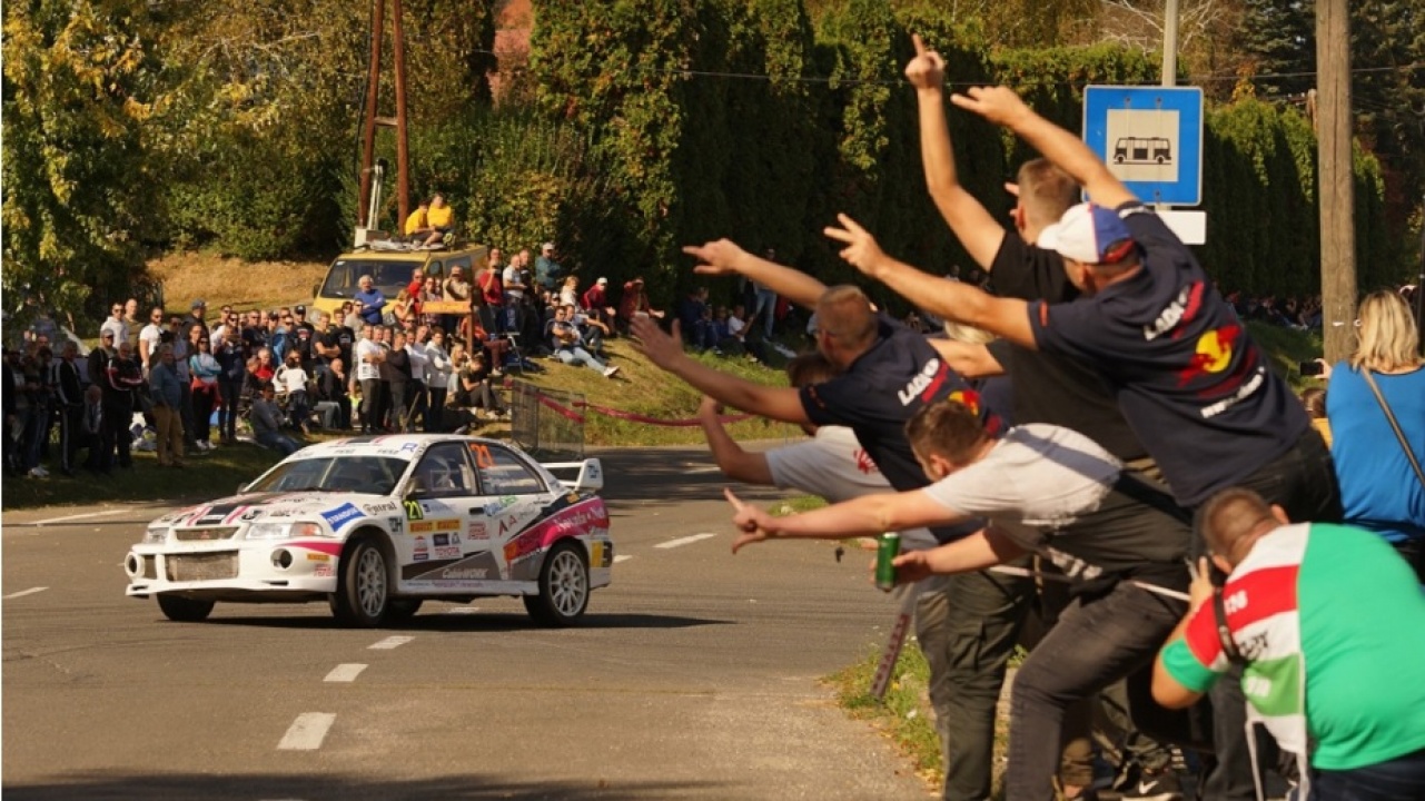 Ami már tudható a pénteki raliról - még több információ szerda délután