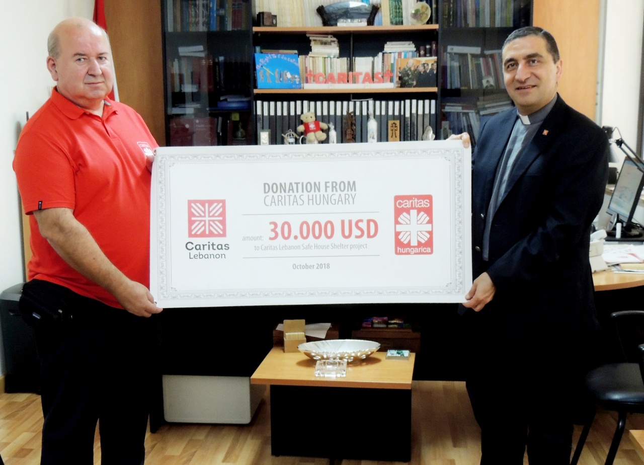 Bántalmazott menekült nőket támogat Libanonban a magyar Katolikus Karitász