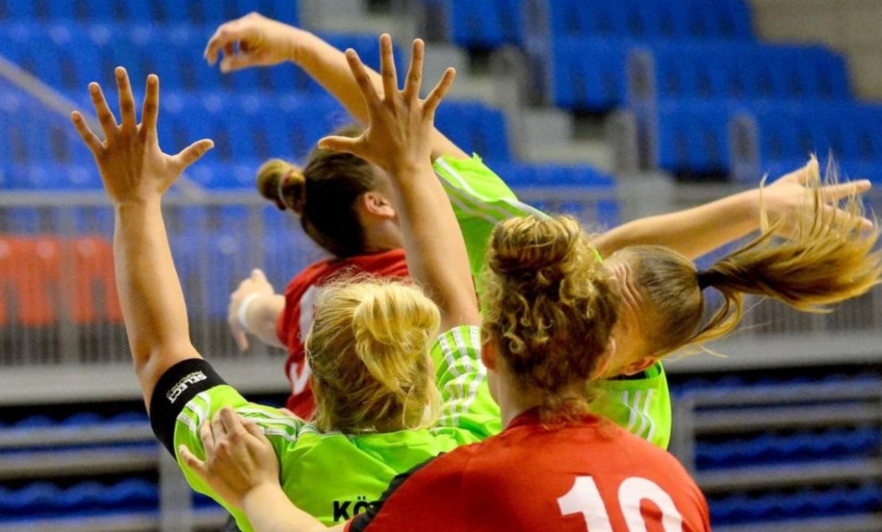 A Juventus ellen játszottak a nyíregyházi kézilabdás lányok! 