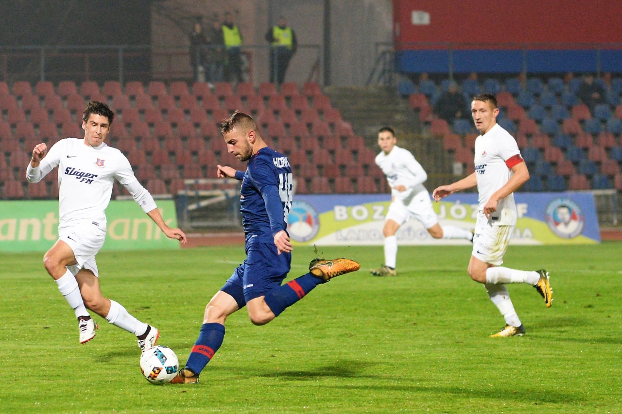 Szeretnénk borsot törni a Soroksár orra alá - hazai pályán vasárnap a Szpari 