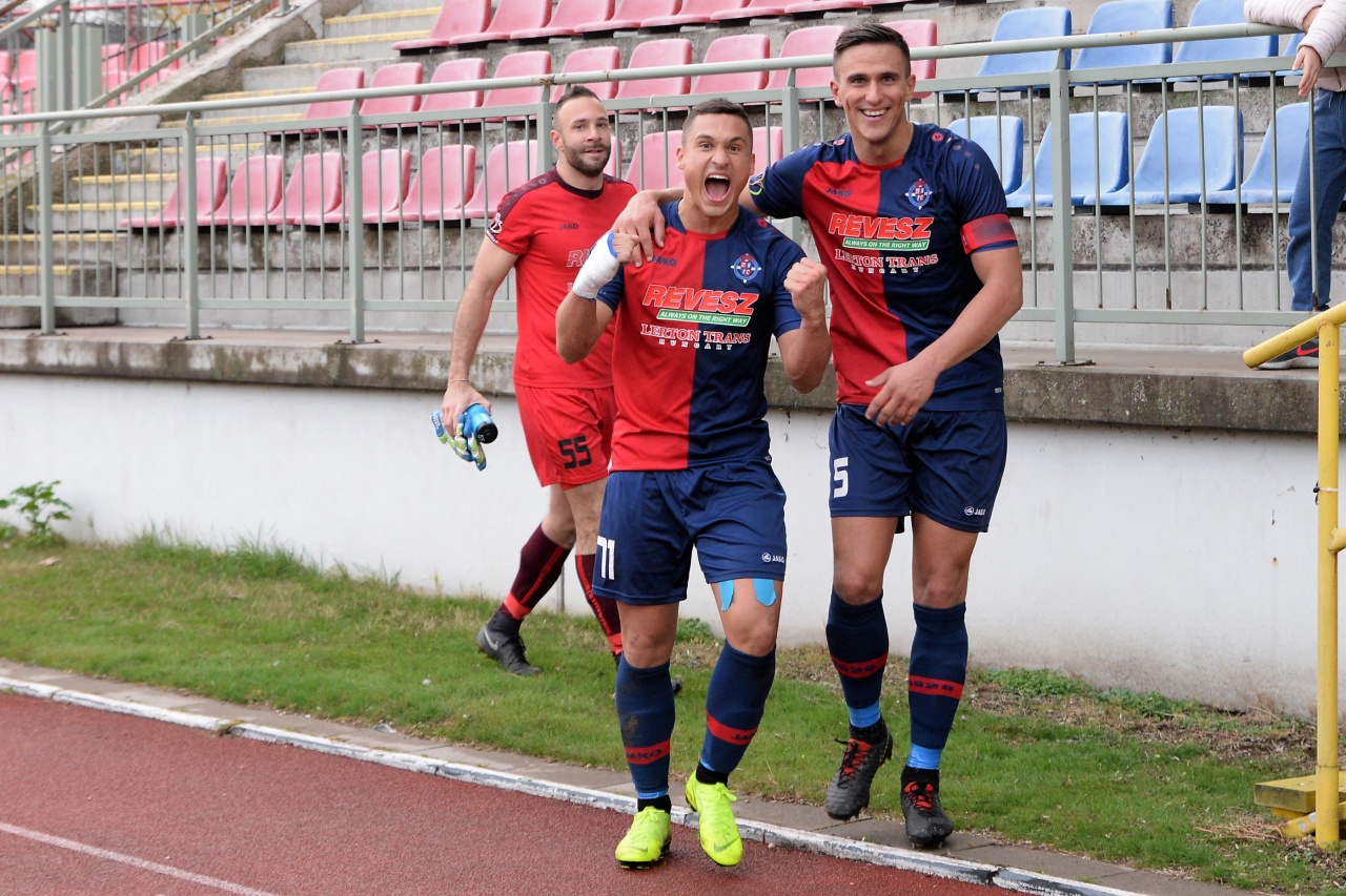 Győzelem a listavezető otthonában - nyert a Szpari Gyirmóton! 