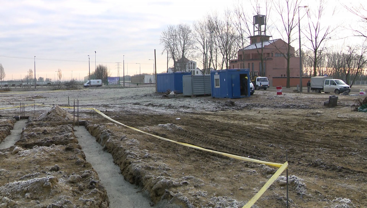 Megkezdték az új református templom alapozási munkálatait Örökösföldön