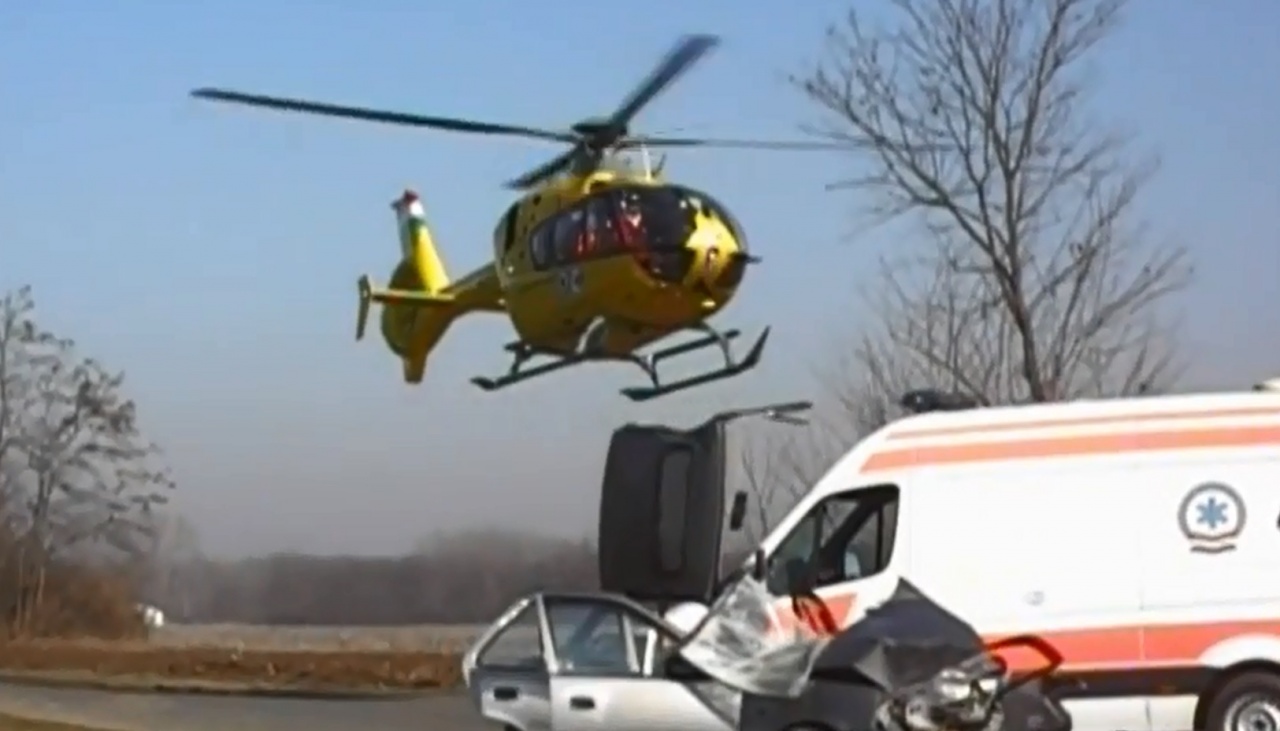 Mentőhelikoptert riasztottak a sérülthöz