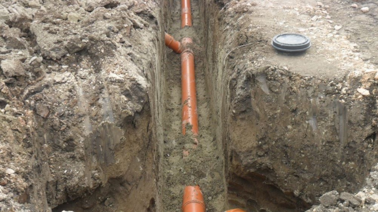 Öntsünk tiszta vizet a pohárba!