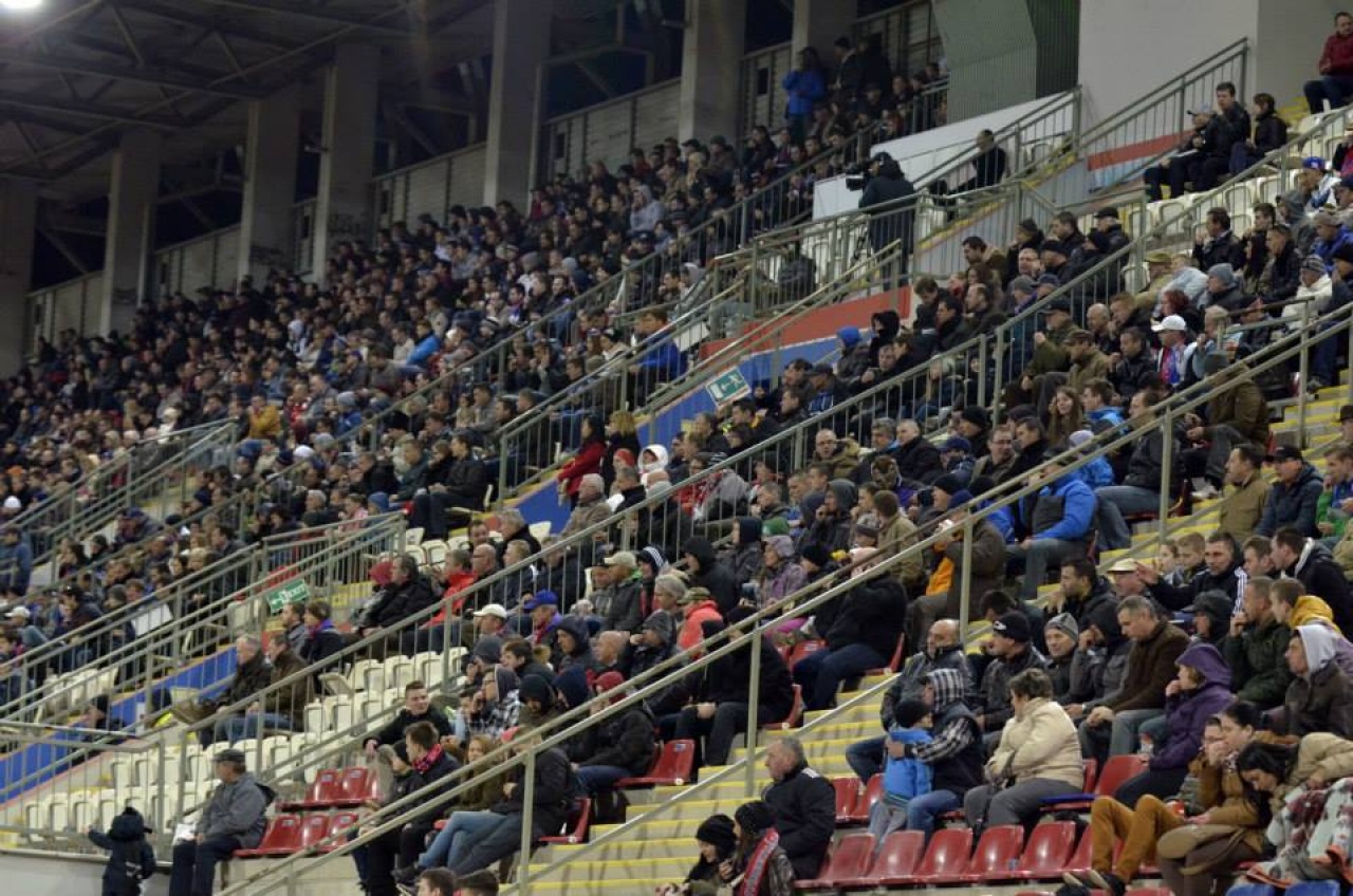 Demonstrációt szerveznek a Szpariért a szurkolók